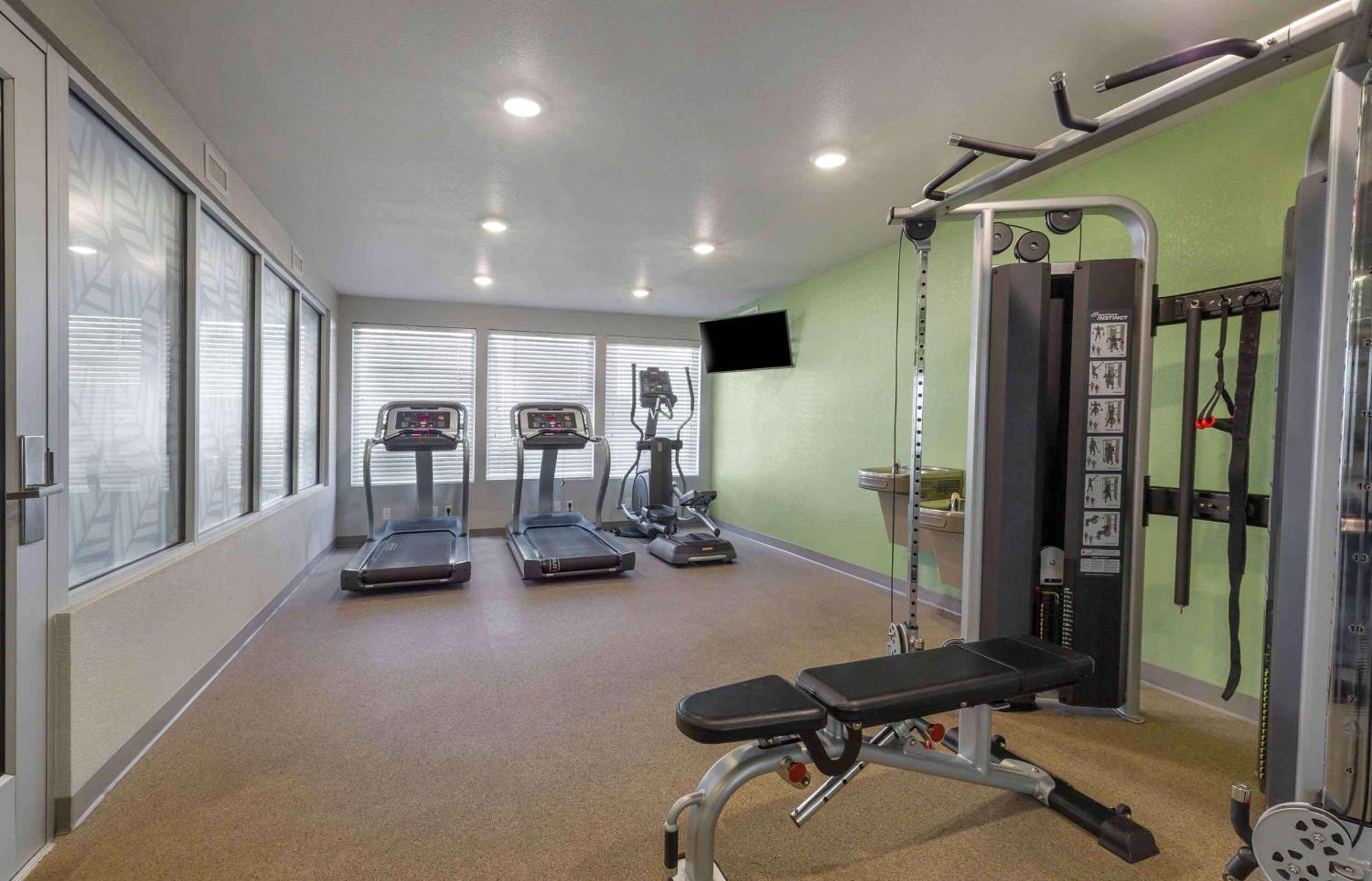 Extended Stay America Suites - Boston - 소거스 외부 사진