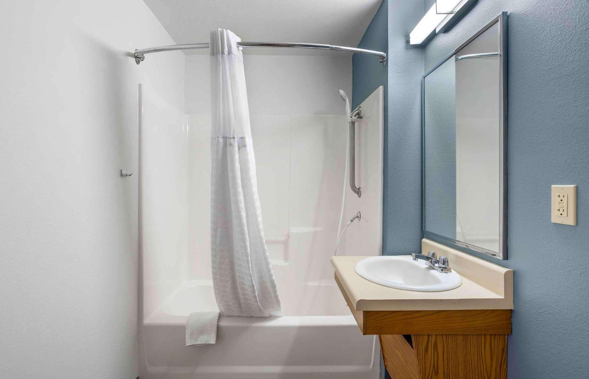 Extended Stay America Suites - Boston - 소거스 외부 사진